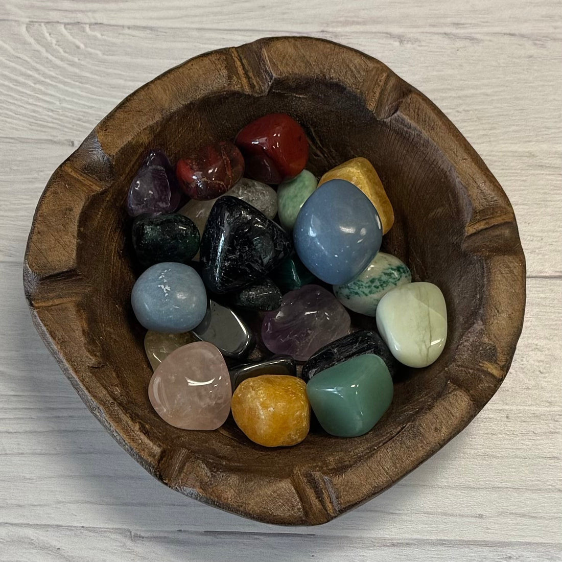 Tumbled crystals 