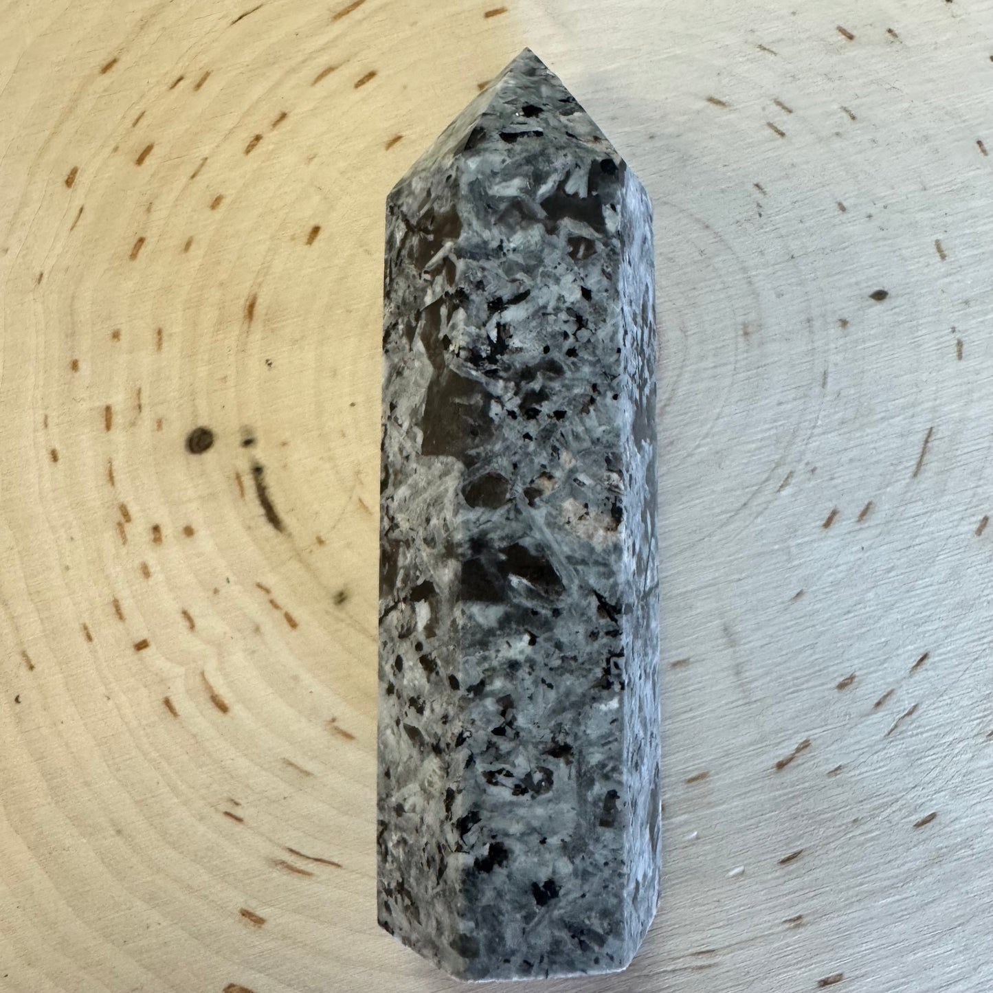 Yooperlite crystal for intuition
