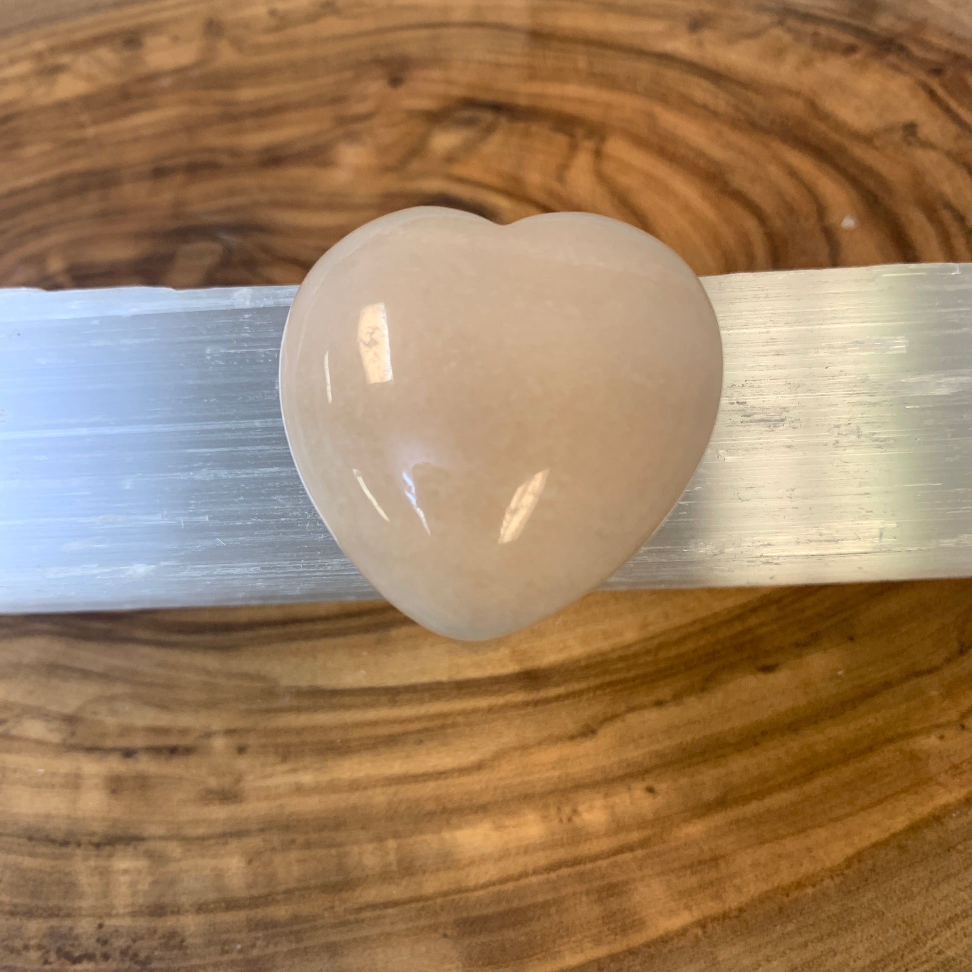 Peach Aventurine Healing