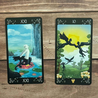 Black Cats Tarot Deck by Maria Kuara and Lo Scarabeo - The Mystical Moon