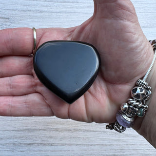 Black Obsidian Heart - The Mystical Moon Online Store