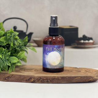 Full Moon Spray - The Mystical Moon Online Store