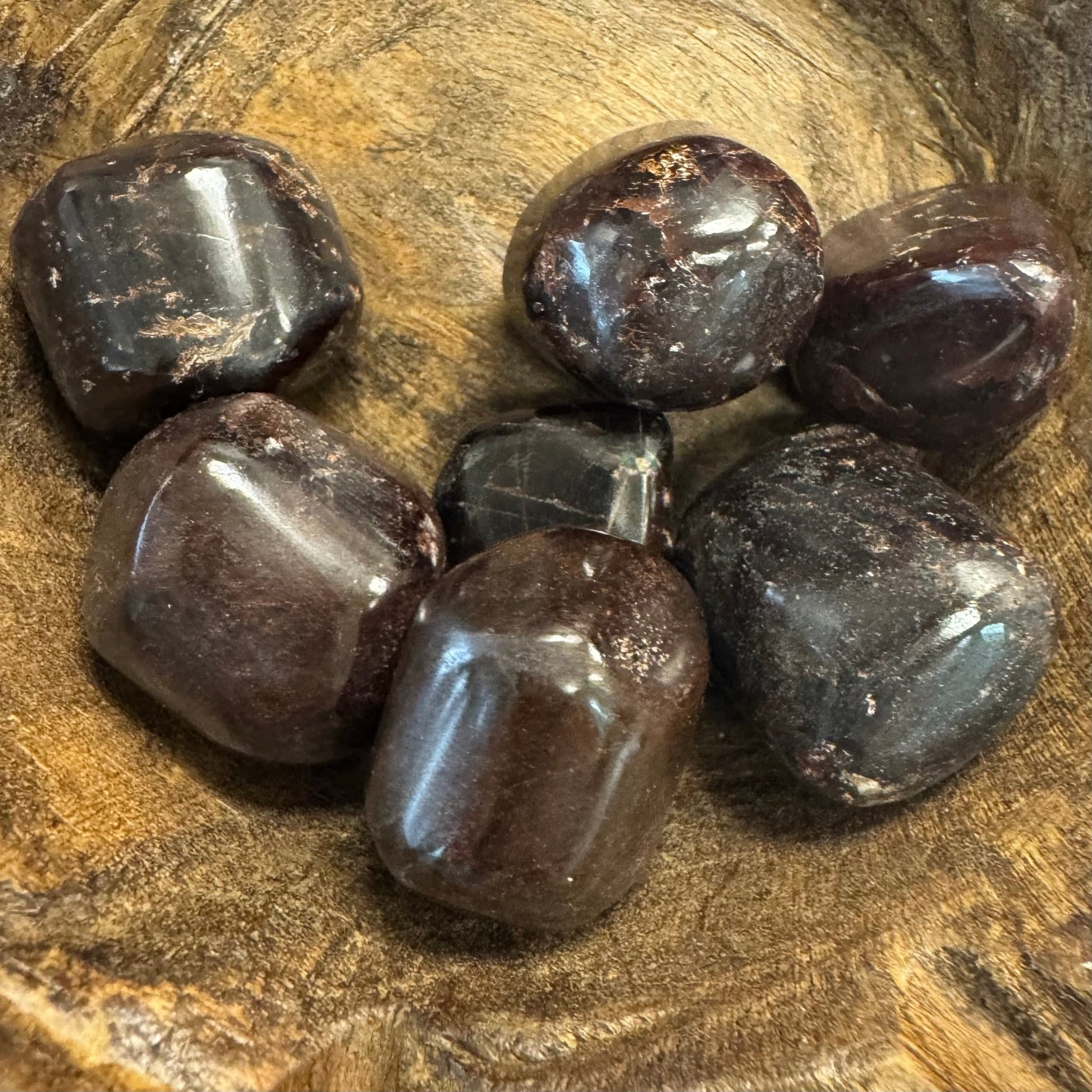 Garnet Tumbled Crystal - The Mystical Moon Online Store