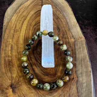 Green Garnet Bracelet 8mm - The Mystical Moon Online Store