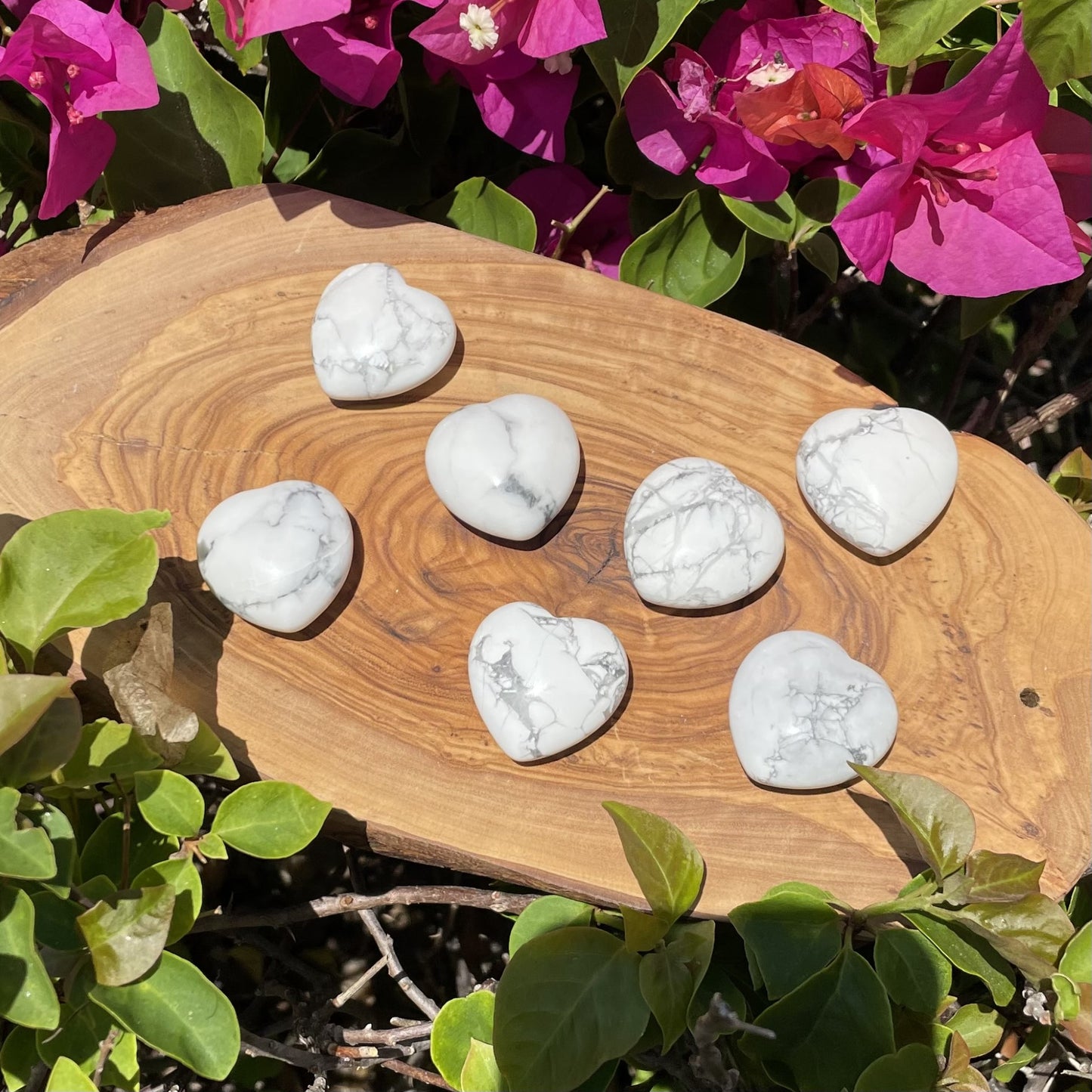 Howlite Tumbled 30mm Heart