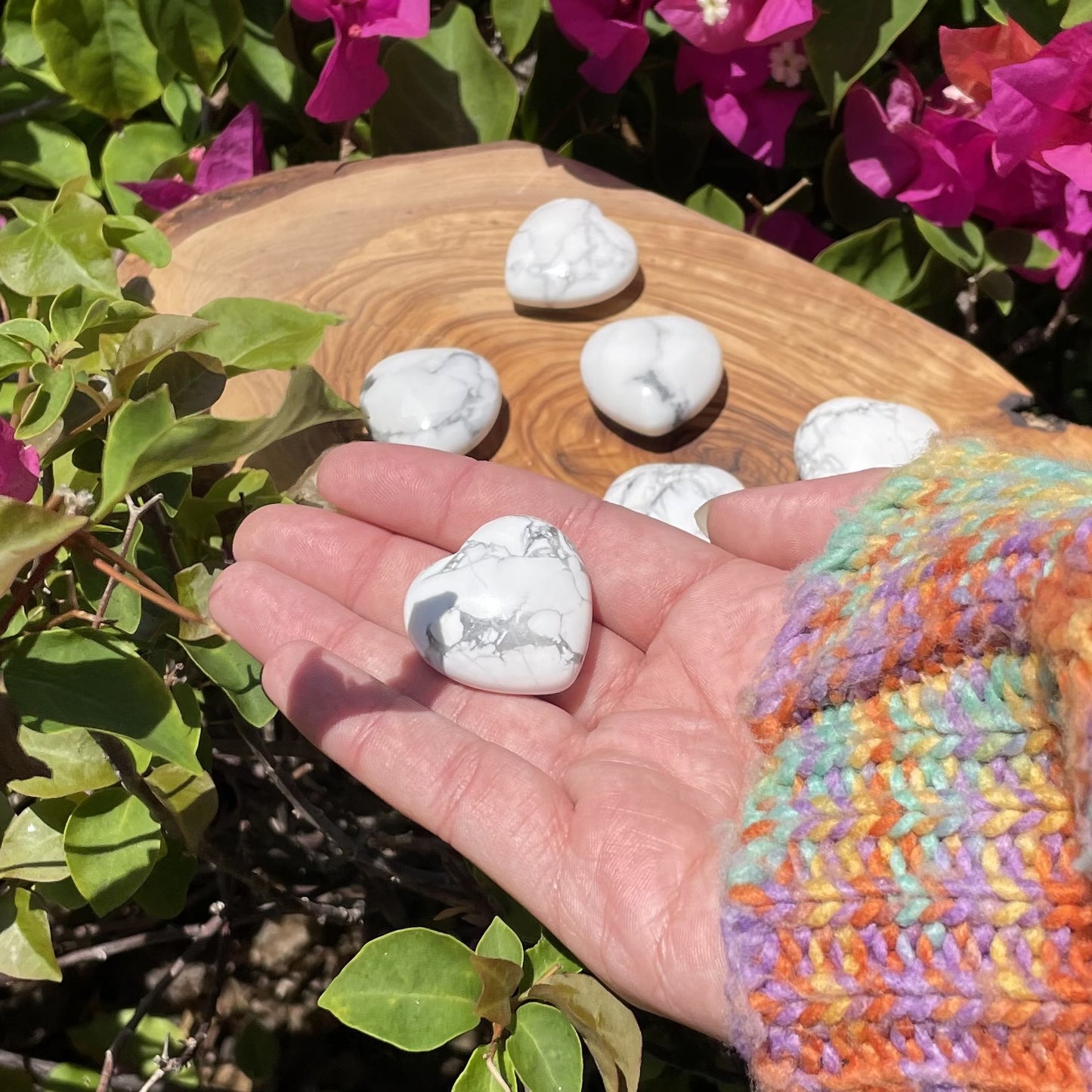 Howlite Tumbled 30mm Heart