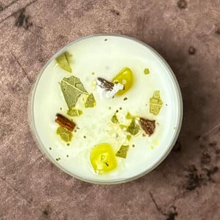 Money Spell Tea Lights with Cinnamon, Jade Crystals, and Bay Leaves – Tonka & Oud Fragrance - The Mystical Moon Online Store