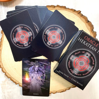 Oracle of the Hekatean Path by Kenn Payne , Christopher Butler - The Mystical Moon Online Store
