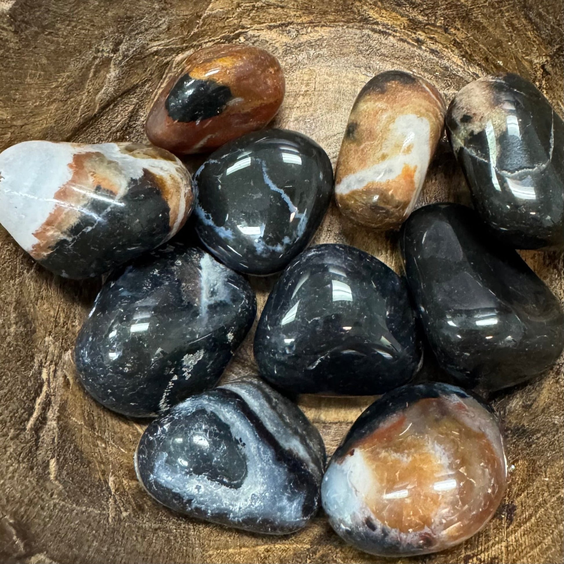 Sardonyx Tumbled Crystal - The Mystical Moon Online Store