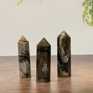Volcanic Agate Tower – Stone of Inner Resilience - The Mystical Moon