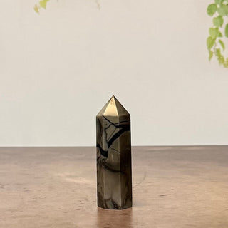Volcanic Agate Tower – Stone of Inner Resilience - The Mystical Moon