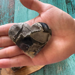 Volcano Agate Heart – Stone of Inner Resilience - The Mystical Moon Online Store